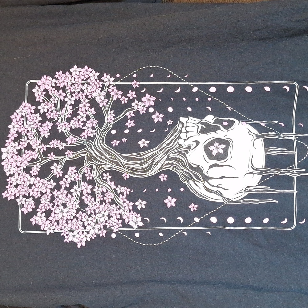 Skull Growing Tree Tre